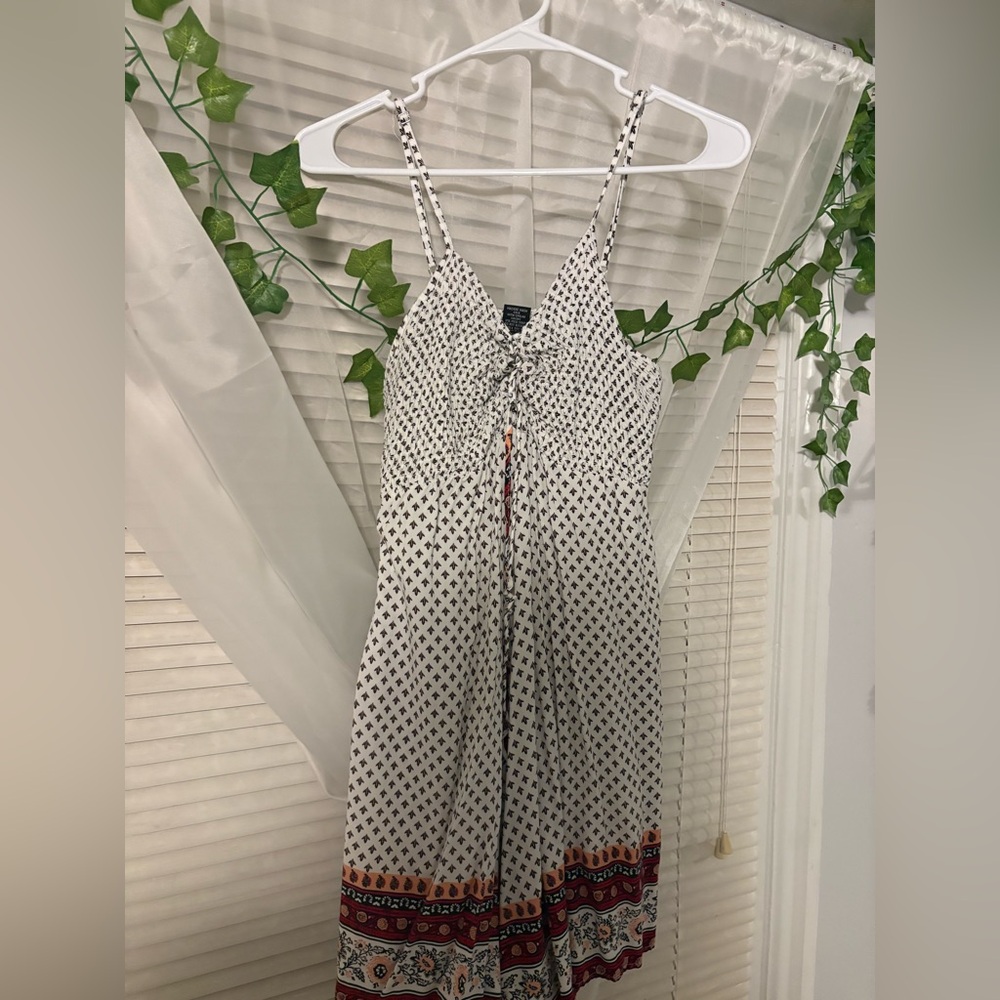 Rue21 White and Red Patterned Maxi Dress